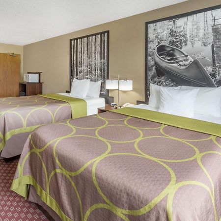 Super 8 By Wyndham Hebron Lowell Area Экстерьер фото